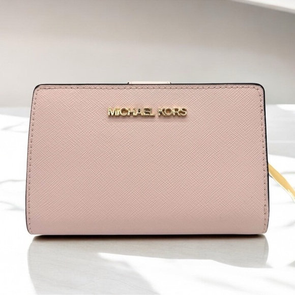 Michael Kors Medium Jet Set Travel Zip Chain Bifold Wallet Leather Powder Blush - Picture 2 of 9